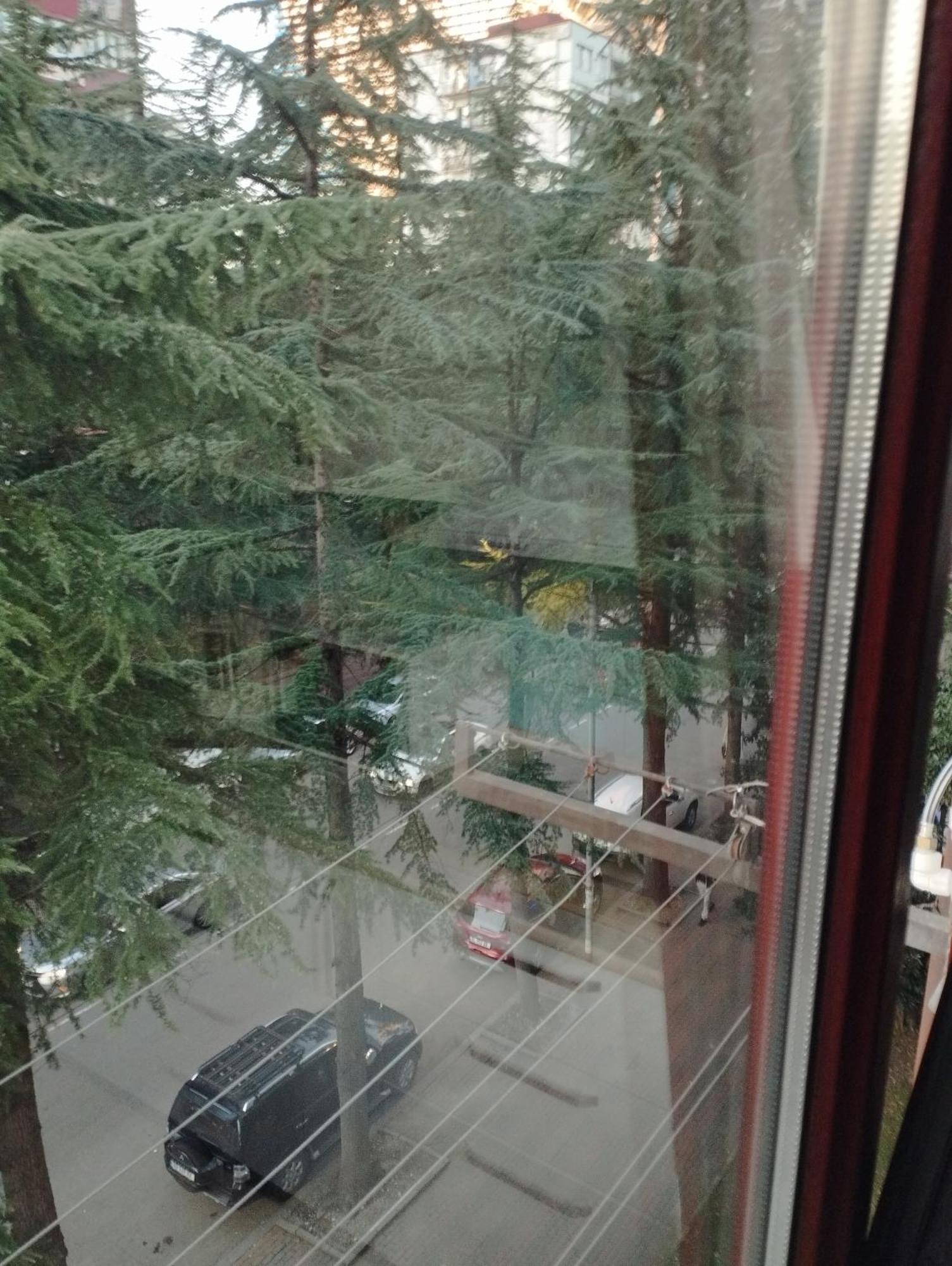 Apartment Ge Zvezda Batoemi Buitenkant foto