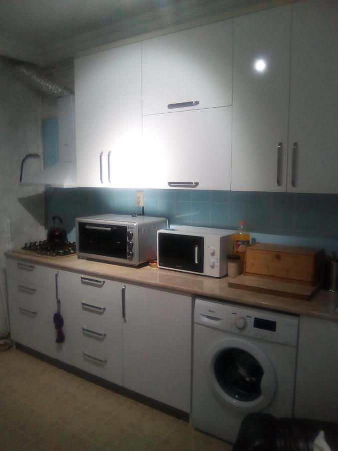 Apartment Ge Zvezda Batoemi Buitenkant foto